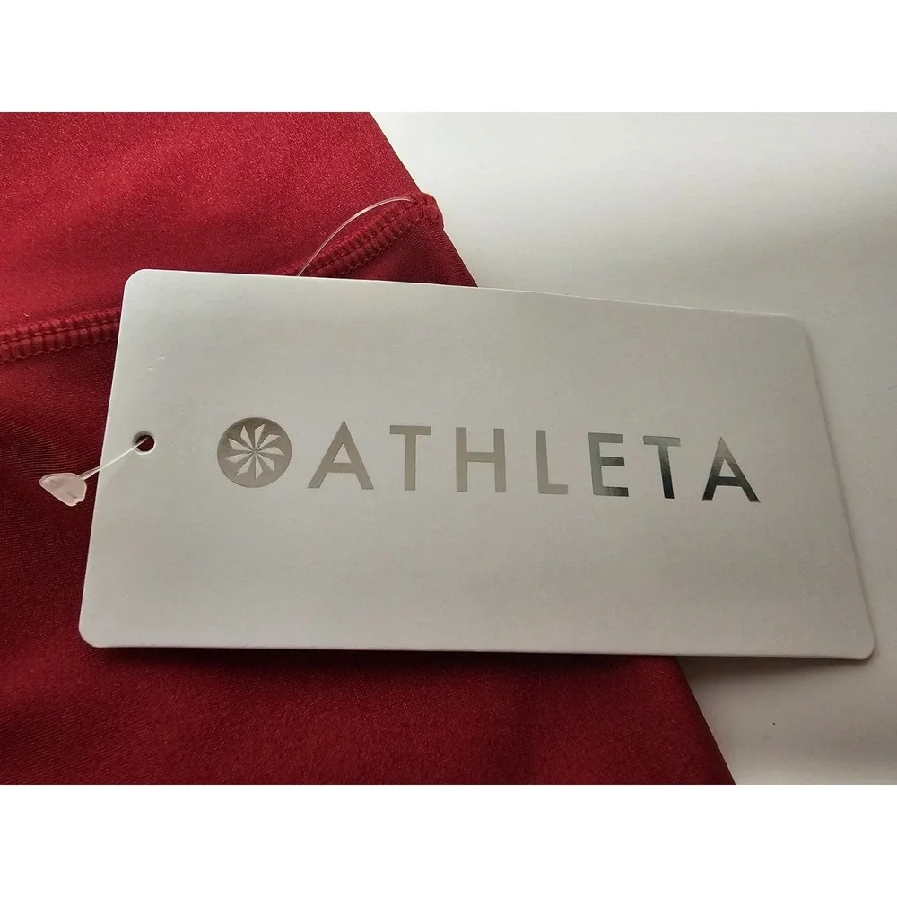 New with tags Athleta Elation Sheen Tight Legging Lustre Sz XS 7/8 Poches Red